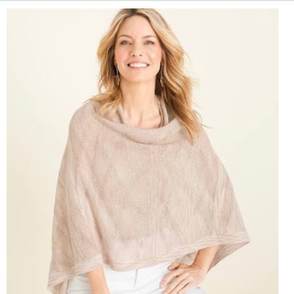 Chico’s o/s gold poncho top